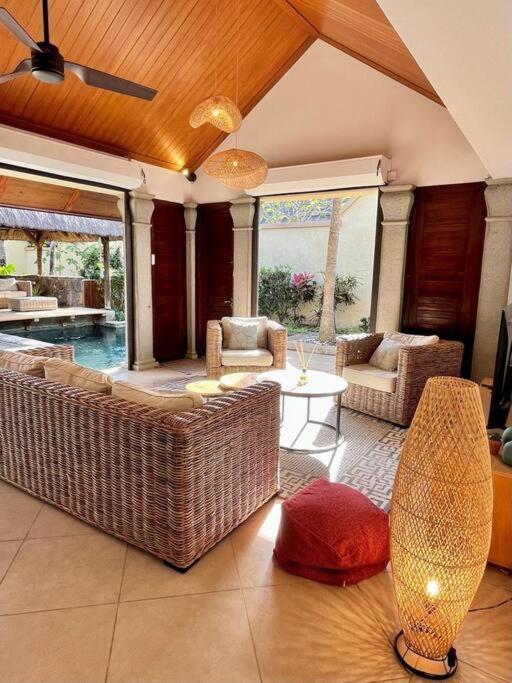 Searenity Vila Grand Bay